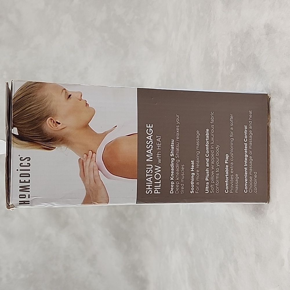 Homedics Shiatsu Massage Pillow w/ Heat - Picture 3 of 8
